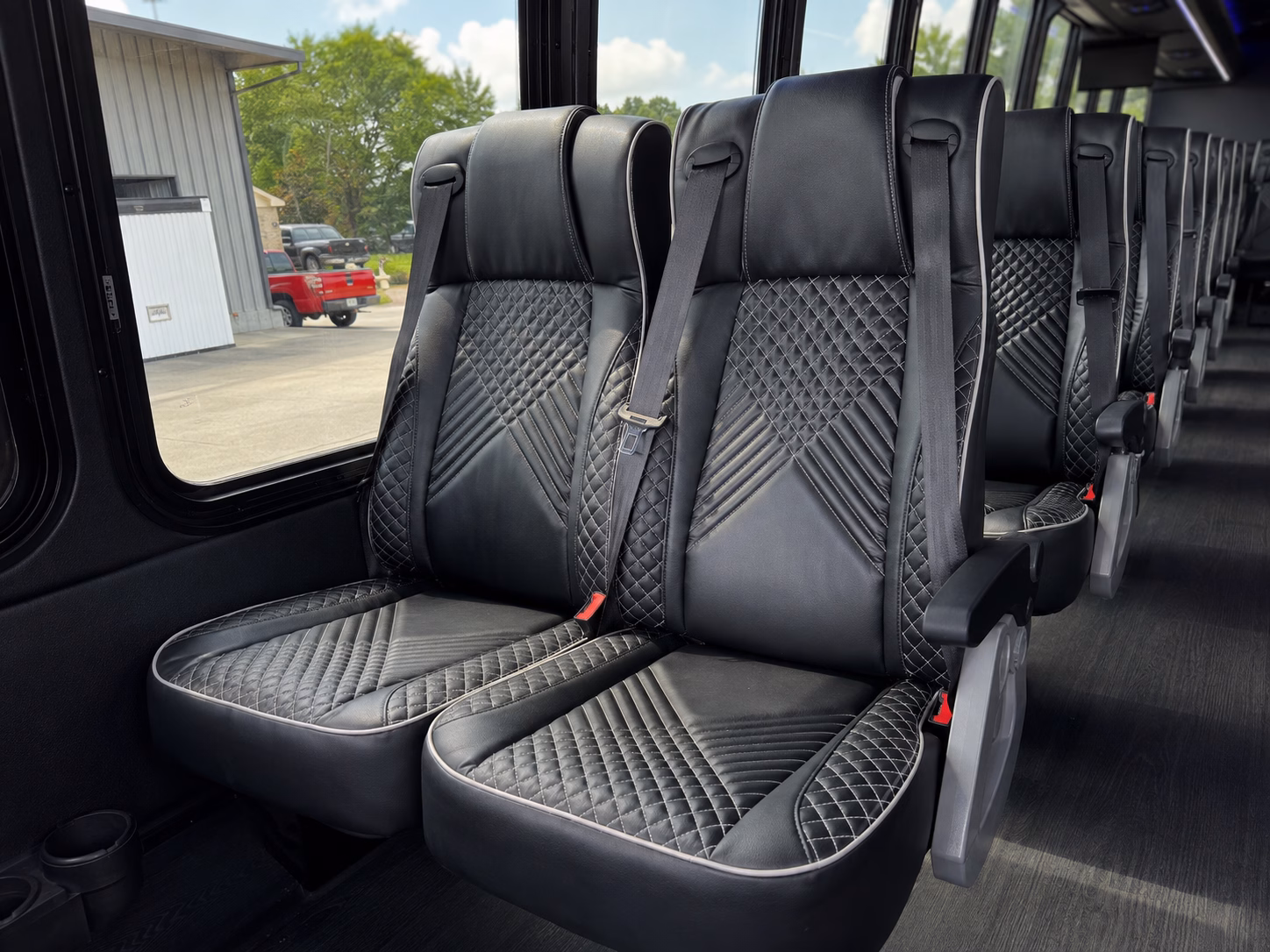 bus rentals for everett community college and regional athletic events