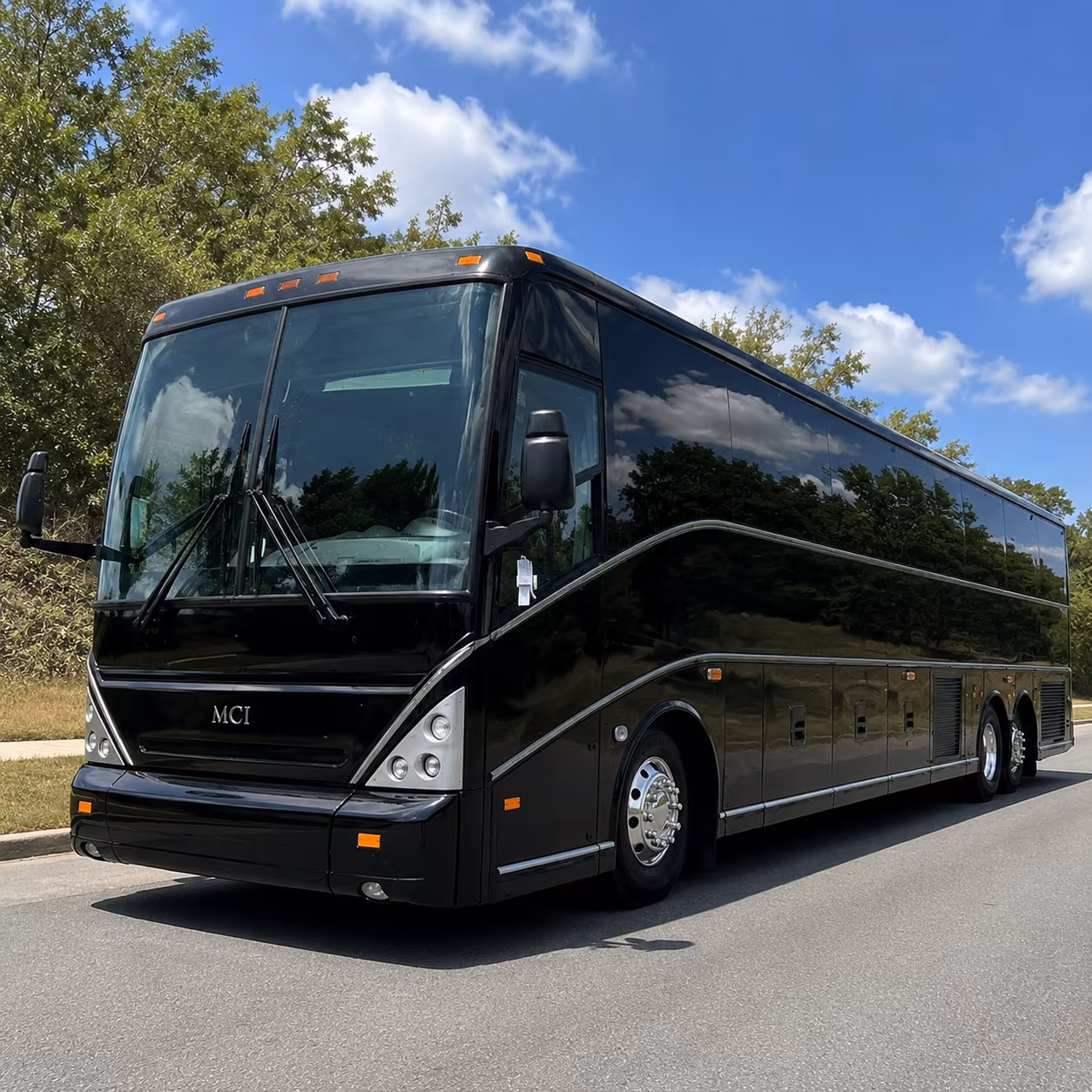 charter bus rentals for naval station everett personnel movements
