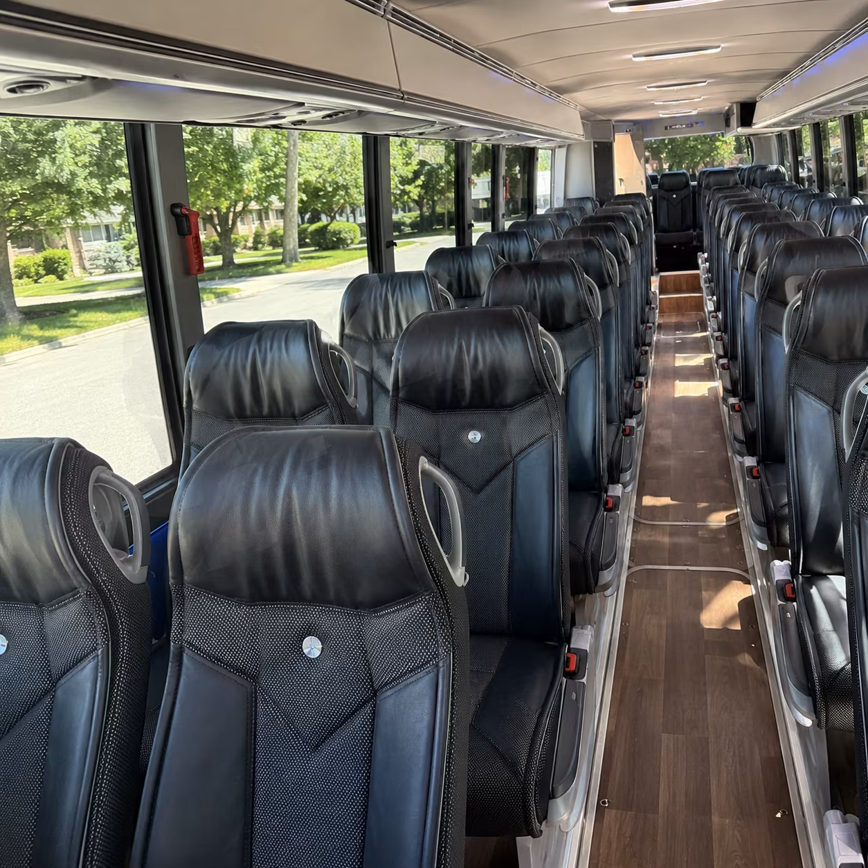 everett charter bus services interior