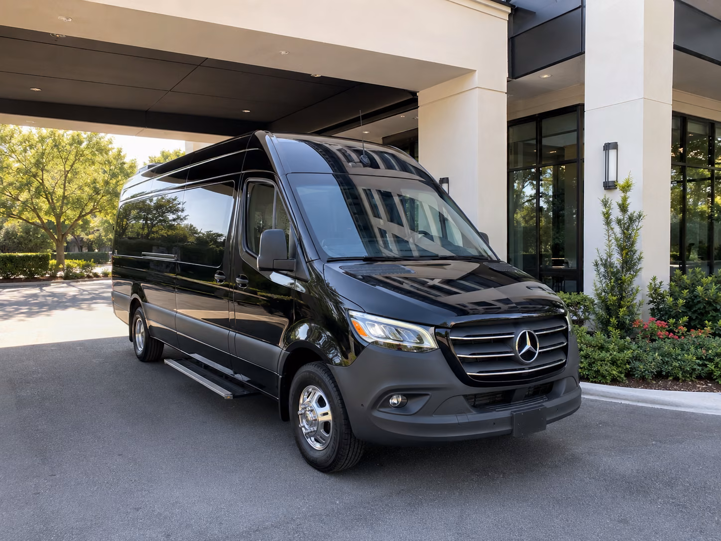 everett long distance transportation onboard seating
