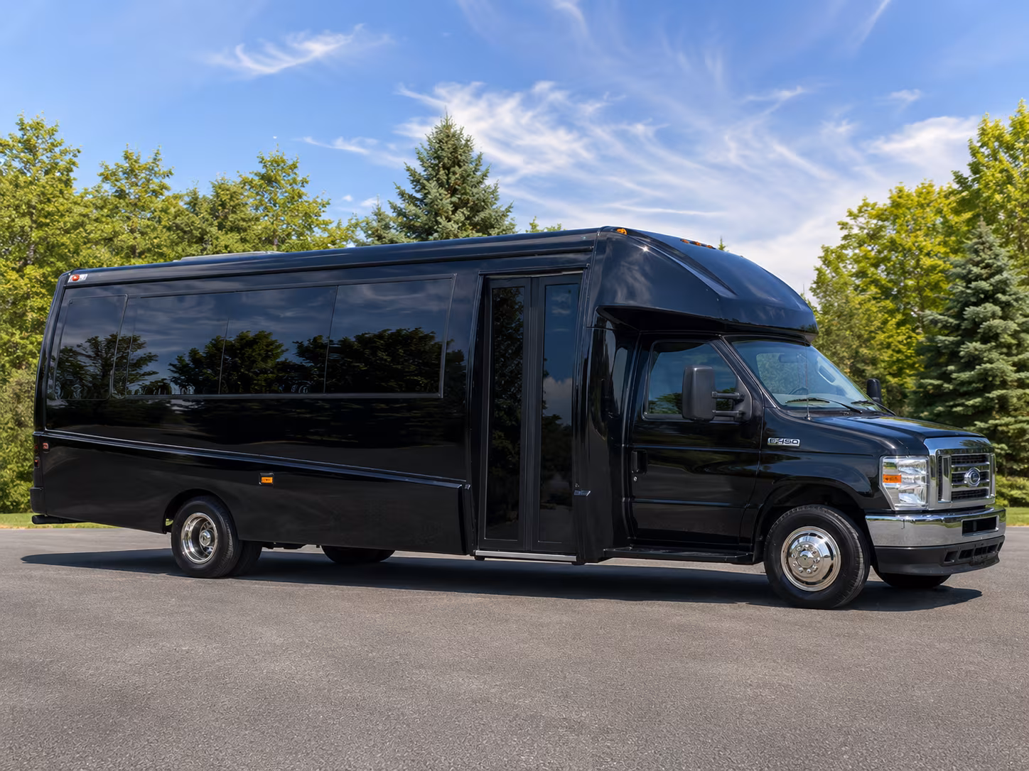 minibuses charter buses to imagine children s museum in downtown everett