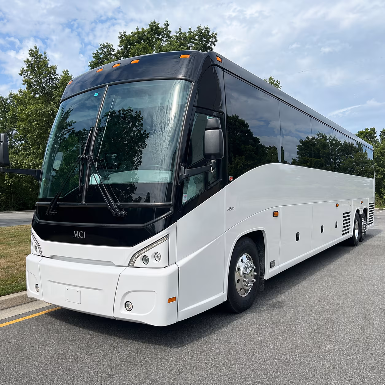 sunday service shuttles and weekly worship transportation in everett